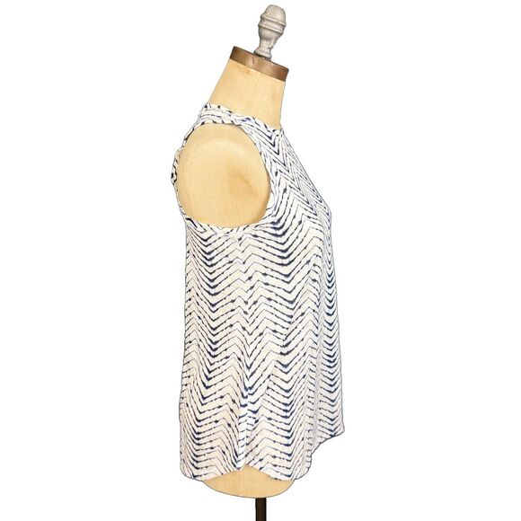 ATHLETA Breezy Tank XXS Arrowhead Stripe Blue White Crewneck Top B41 - Picture 3 of 6